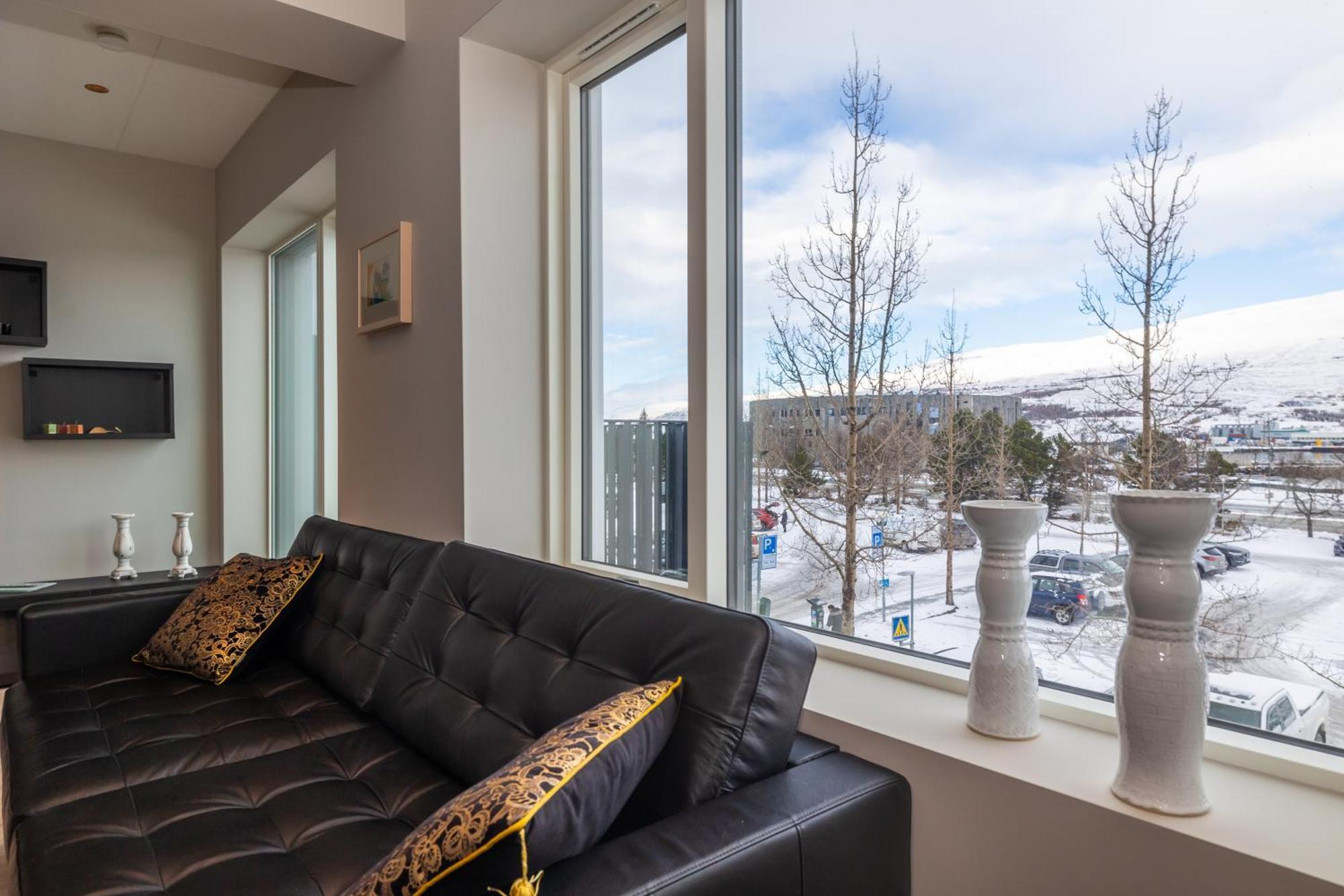 New Downtown Apartment *